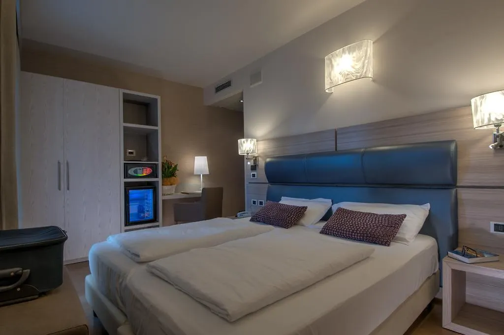 ****  Hotel Galvani Torri Del Benaco Itálie