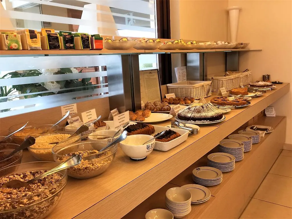 Hotel Galvani Torri Del Benaco