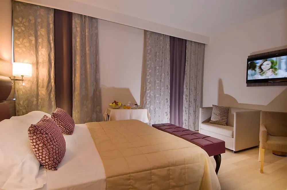 Hotel Galvani Torri Del Benaco